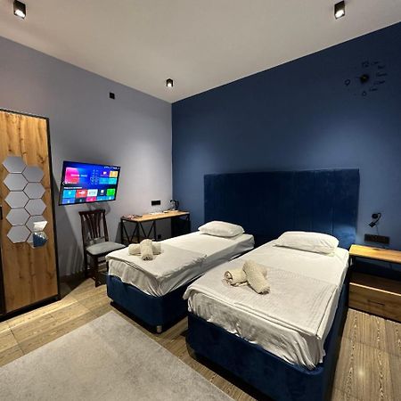 "Orom" Guests House Hotell Tasjkent Exteriör bild