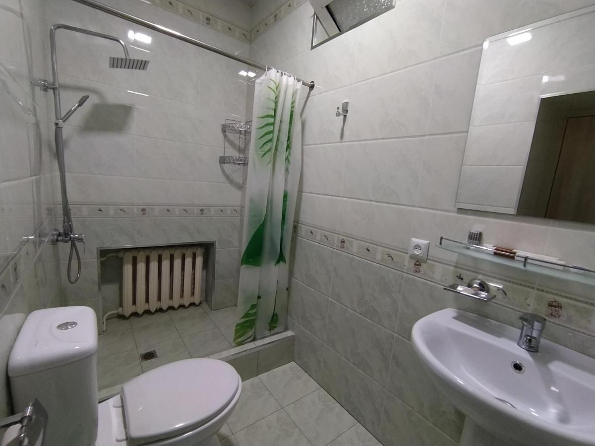 "Orom" Guests House Hotell Tasjkent Exteriör bild
